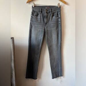 MOTHER The Insider Crop Fray In “To the Moon and Back” Gray Jeans Size 25